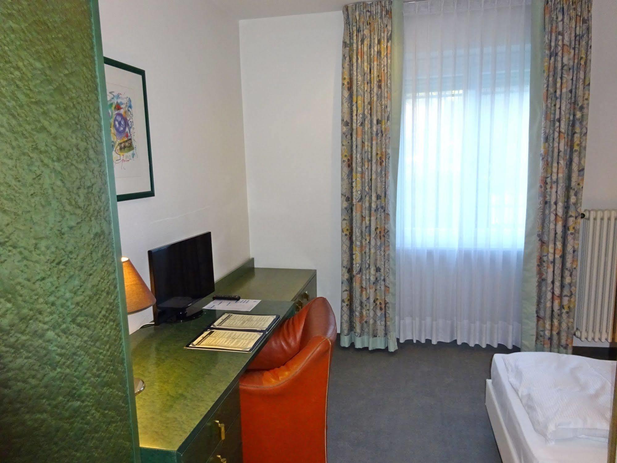 Garni Gardenia 3* Caslano